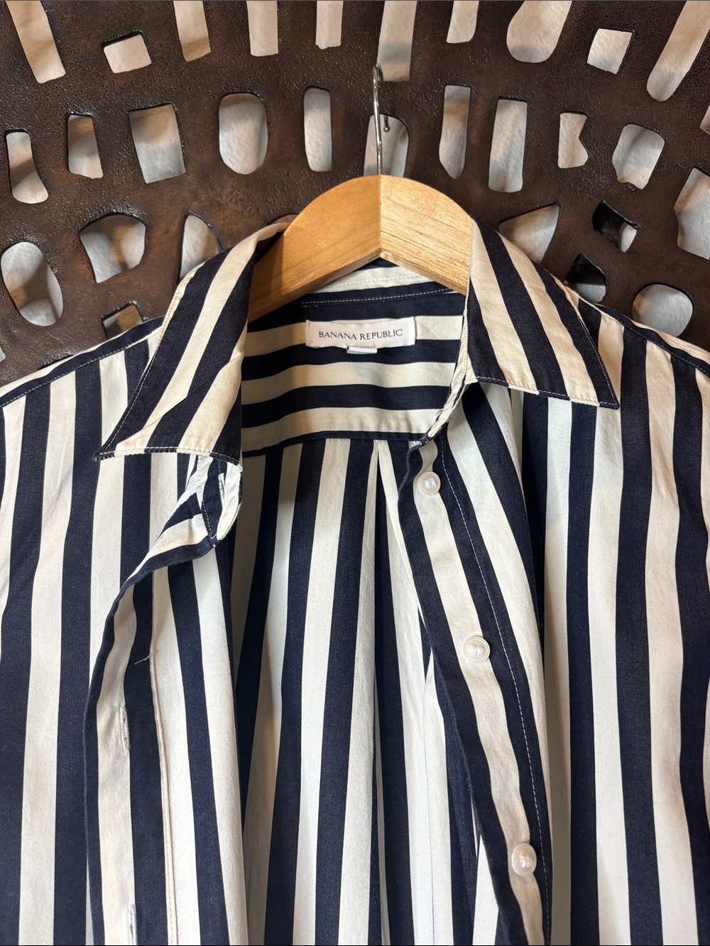🖤 Banana Republic Oversized Striped Button Up Shirt Women’s Small Cotton 🖤 - Picture 4 of 8